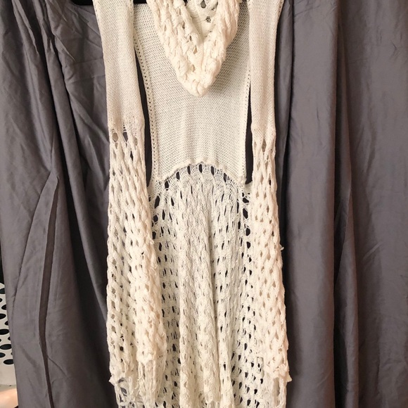 Cardigan - Picture 4 of 4